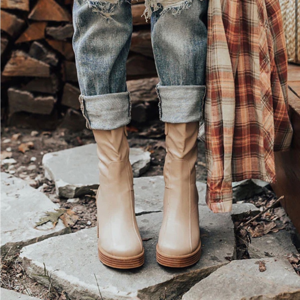 Few left ! Alexandra Platform Ankle Boots - Warm Taupe - Picture 6 of 9